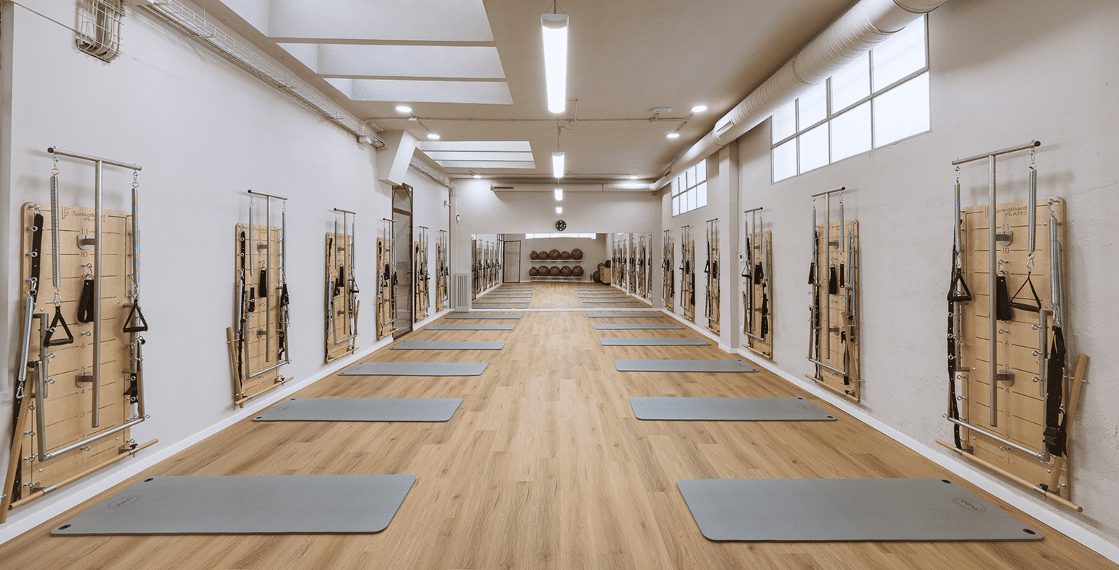 diseño de gimnasios corporativos reforma de centros deportivos wellness spaces design corporate gym design fitness facilities fit-out